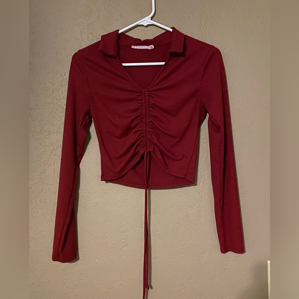 Cropped Long-Sleeved Top